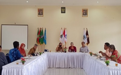 Rapat Bulanan Kepala Sekolah SMK Negeri Kab. Bogor